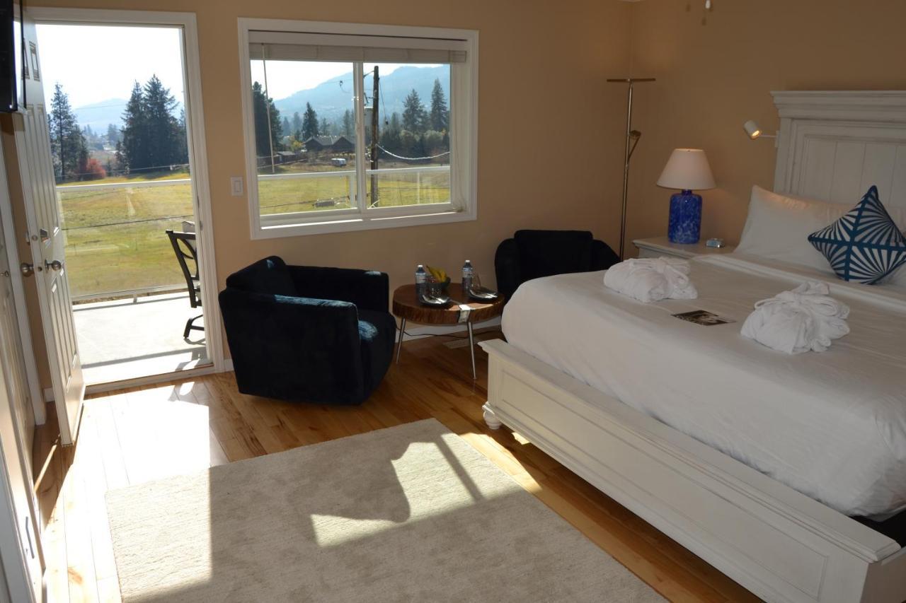 Salish B&B And Spa West Kelowna Exteriör bild