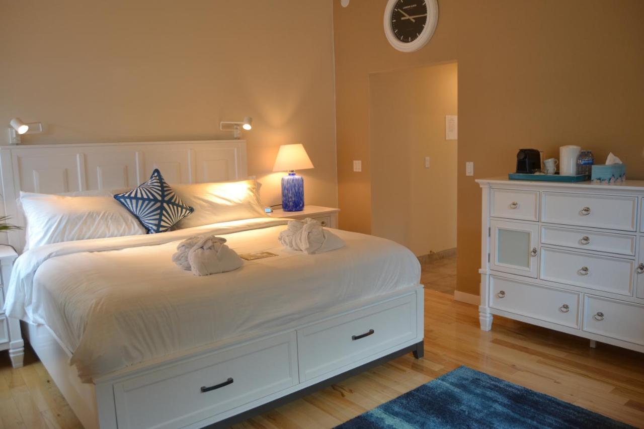 Salish B&B And Spa West Kelowna Exteriör bild