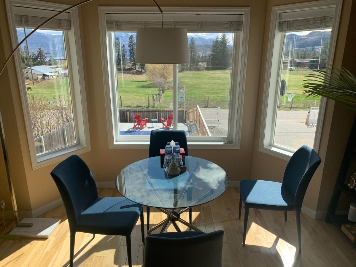 Salish B&B And Spa West Kelowna Exteriör bild