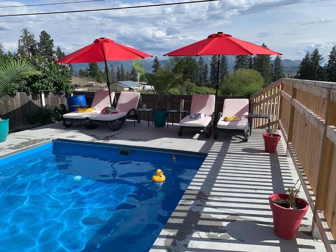 Salish B&B And Spa West Kelowna Exteriör bild