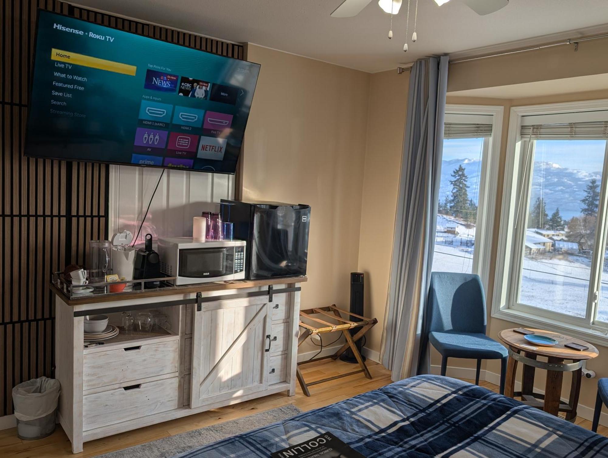 Salish B&B And Spa West Kelowna Exteriör bild