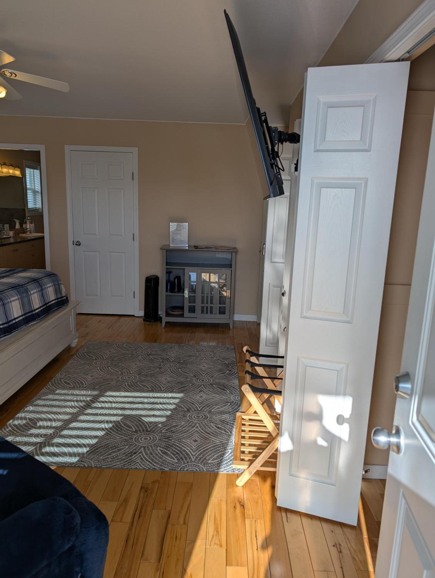 Salish B&B And Spa West Kelowna Exteriör bild