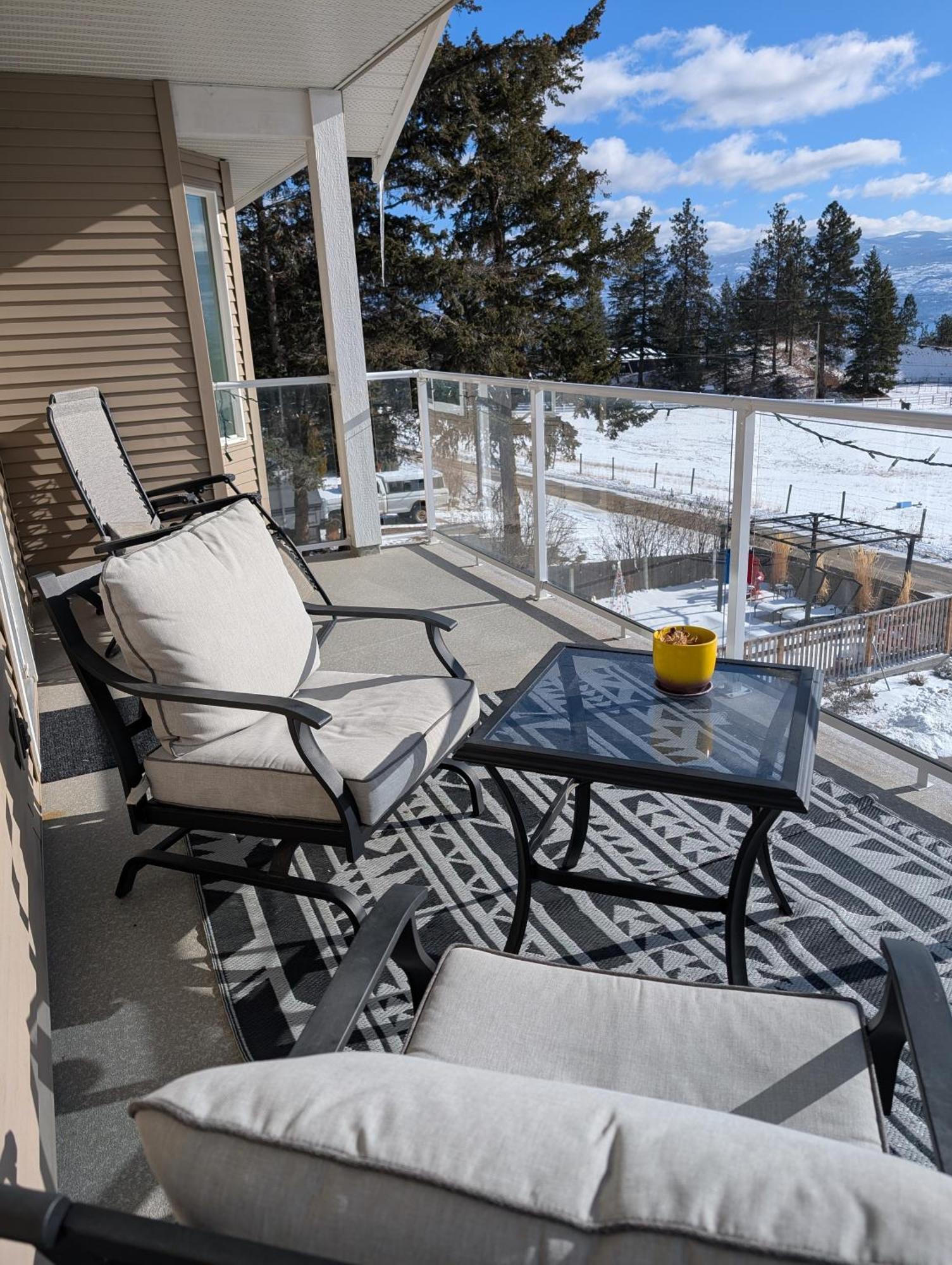 Salish B&B And Spa West Kelowna Exteriör bild